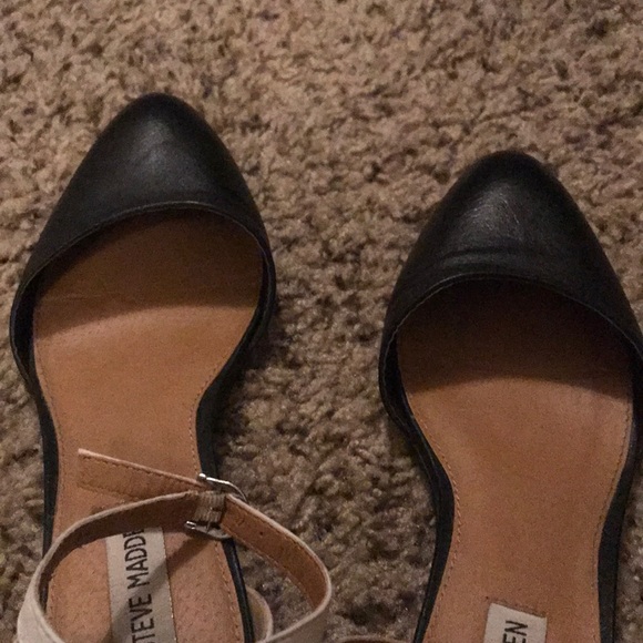 Black & White Flats - Picture 5 of 5